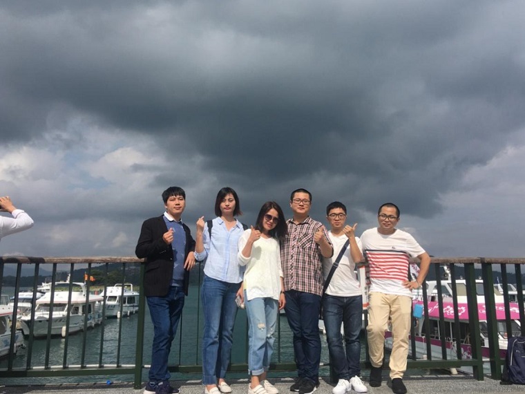 J9����վ���á�Ψһ���ٷ���վ